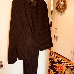 Kasper suit pinstripe 14